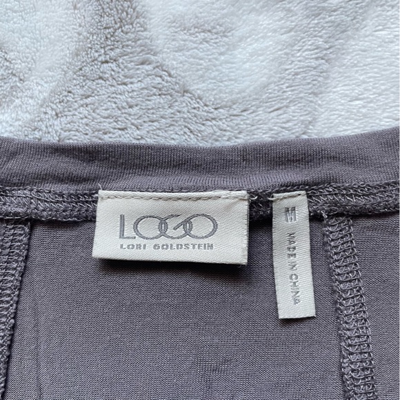 LOGO by Lori Goldstein Long Sleeve Flowy Tunic Size Medium - Picture 8 of 9